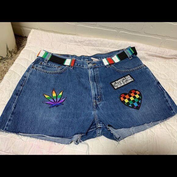 Customized Pride Patchwork Levi’s 100% Cotton Shorts (1023) - Picture 6 of 8